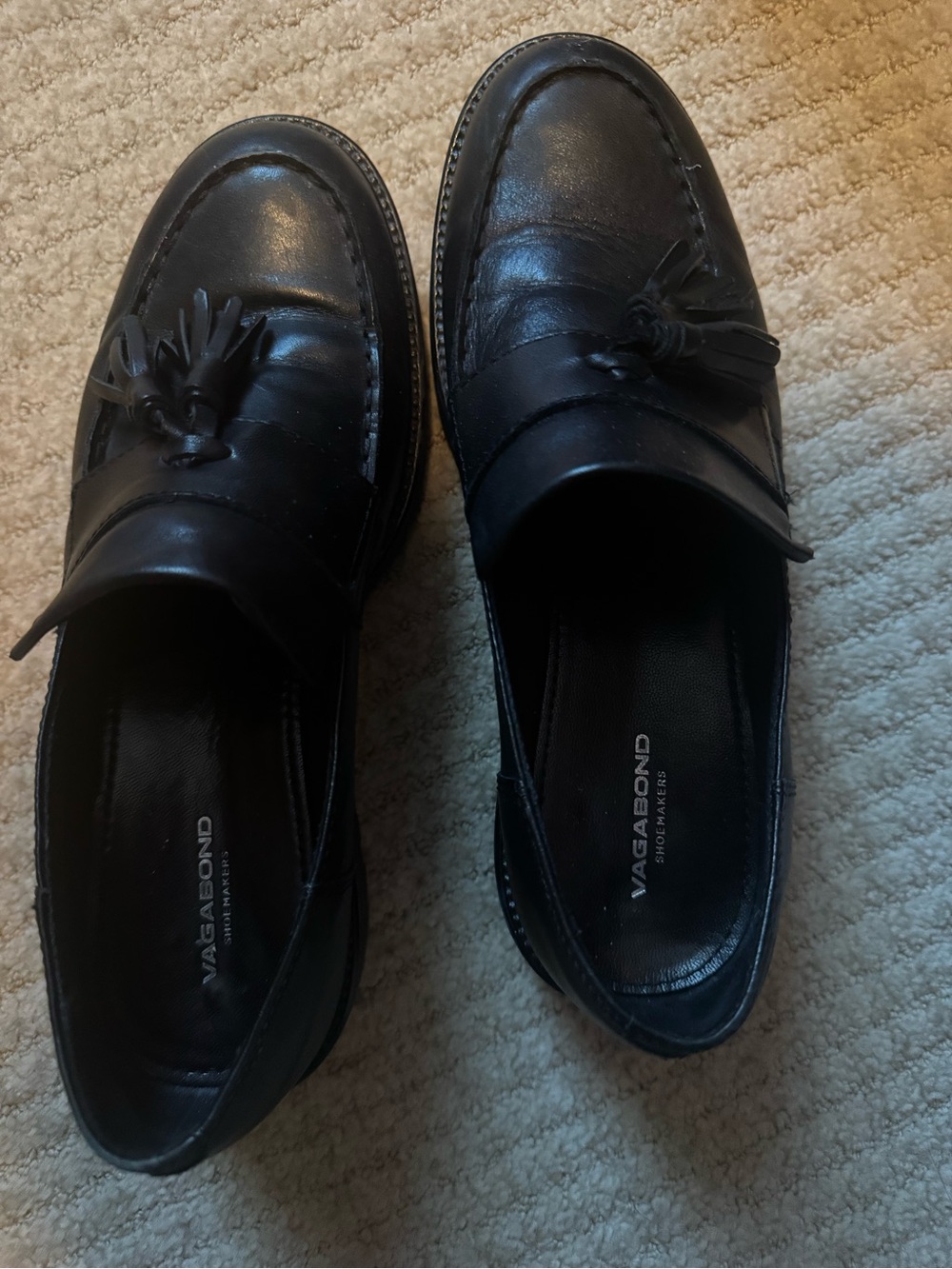 Vagabond Black Leather Tassel Slip-On Loafers